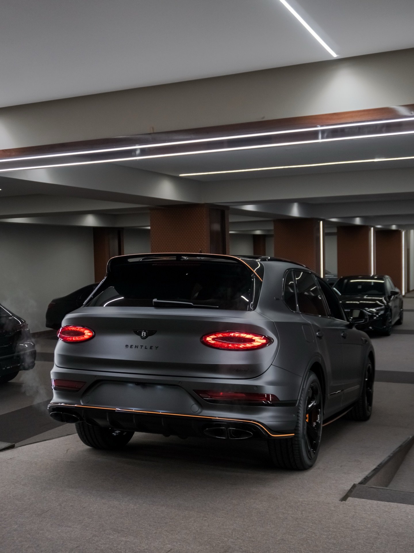 Bentley Bentayga Black Edition